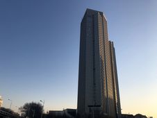 渤海明珠有其他可利用面积 进出方便 湘江道 精装修 诚意卖