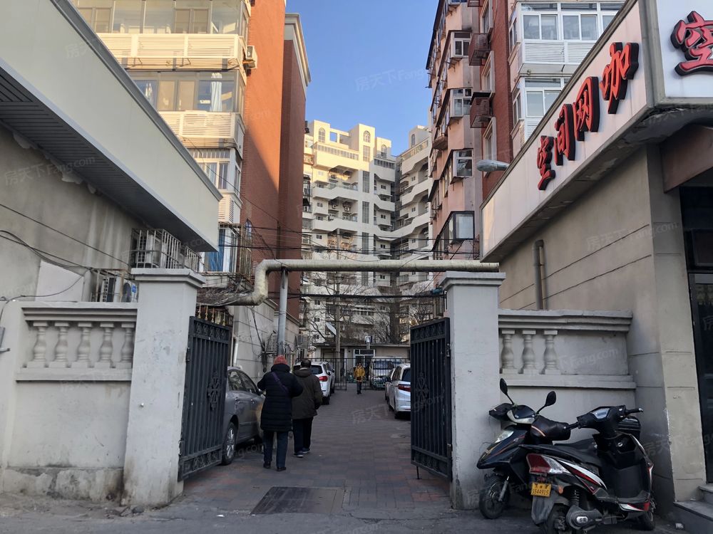 小区相关图
