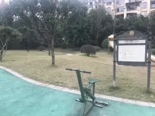 金科阳光小镇精装一房+生活配套齐全+交通方便