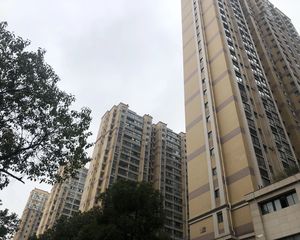 锦湘国际星城四期3室2厅南