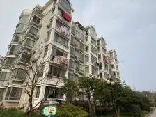 悦华公寓|带中yang空调|大三房|精装修拎包入住