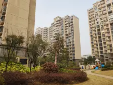 花样年精装大三房、全屋家具家电全留、通透好楼层