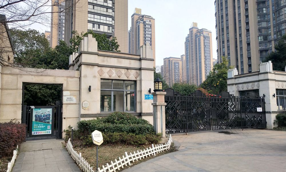 莱蒙城铂晶淹城房东急售保养好价格好聊随时可看房急