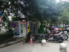 亲和佳苑电梯房精装家具家电齐全拎包入住