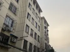 嘉定老城区繁华位置,前后公园,房龄新,适合老人居住