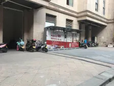 CBD旁 楼下地铁 满五年 无贷款 好楼层