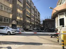 师范小区 3室1厅 南 北