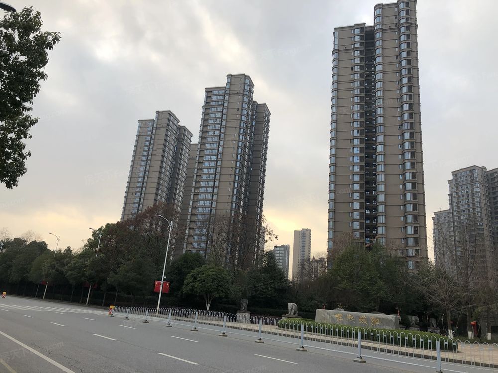 小区相关图