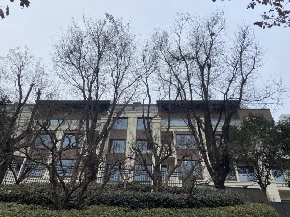 清凉山樾