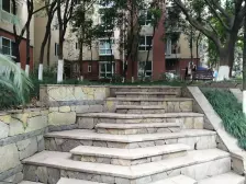 品质高端小区 住家现代风格大两房 着急卖 和清水一个价