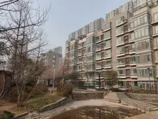 蓝钻 4室1厅 南 北