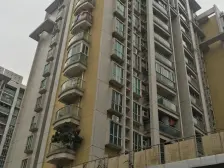 鹿璟村改善大四房,业主诚心出售,证满五