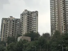 重庆天地 精装大两房 采光好 出行方便