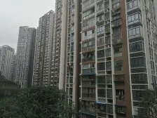 华润谢家湾轻轨旁总价低业主诚意出售看房子方便价格能谈。