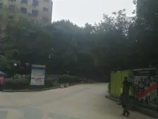 小高层、电梯直通车库、住家安静、近地铁