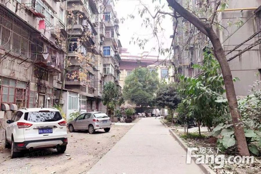 小区相关图