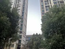 新南环新村一组团纯毛坯出售看房有钥匙位置好