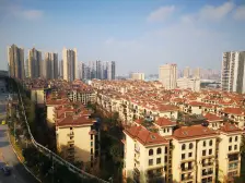 西区 中航翡翠城高层三房120万