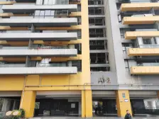 看两江交汇 保修不错 诚出售 楼层适中