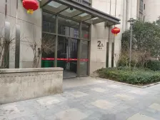 房子精装修 ,好楼层,业主诚心出售