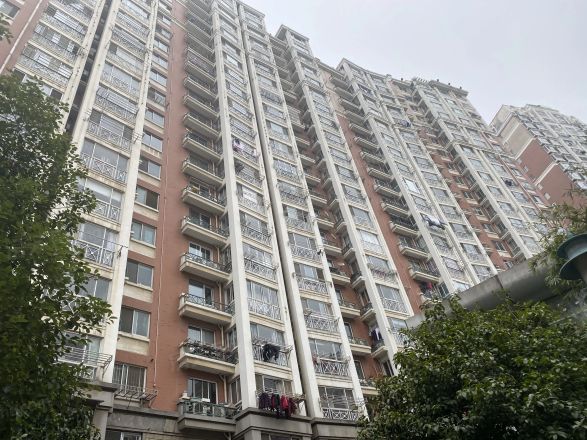 【金马国际花园】| 江苏省无锡市金马国际花园11-502室房产