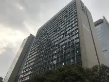 新城区A级写字楼旁,大良标志金凤凰在旁边