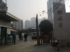 锦绣苑双气一室一厅朝南户型采光好