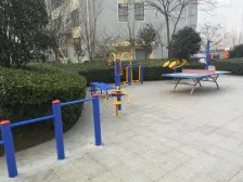 户型方正 位置优越 交通便利 小区环境好