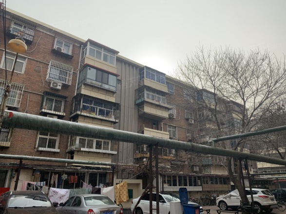 长征楼实景图