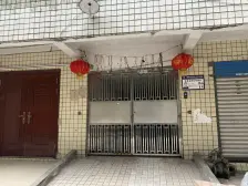 此房是正规的1室1厅,业主诚心出售,看房方便