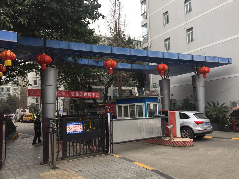 小区相关图