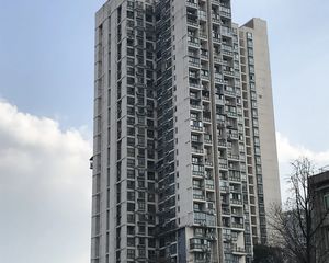 上行汇锦3室2厅南