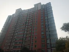 亚星家园满五唯一 电梯小高层,采光很好 精装修