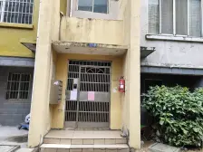 正荣大湖之都西水滨 南北通透,采光好 装修好,环镜优美 近地铁 中间楼层