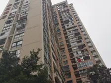 弹子石轻轨站旁 正规清水三房 业主诚心出售