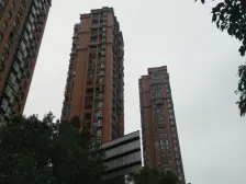 锦绣春天 南北通透,采光好 装修好,环镜优美 近地铁 周边匹套完善,,出行方便