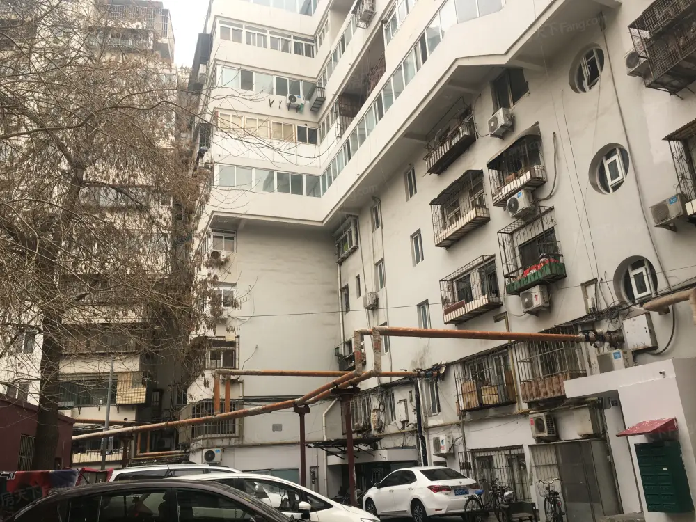 小区相关图