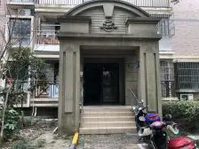 电梯房+大露台+户型好+采光好+位置好