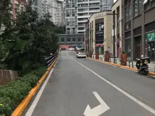 红旗河沟双轻轨 带装修 视野好 出入繁华