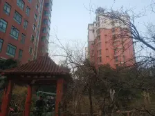 花园社区,落地窗,楼层好,小区中间位置
