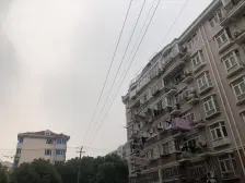 ZNB的单价,大三房简单装修,采光好