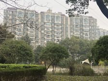 花园3房2卫百联旁边 户型方正南北通 采光充足无遮挡