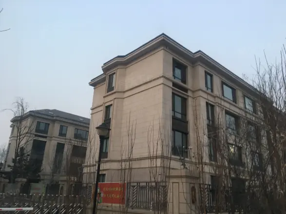 保利罗兰公馆实景图