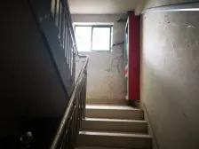 南亚花园,交通便利,位置优秀,设施齐全,拎包入住,环境优美。