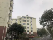 海棠+楼层采光通风好+大阁楼+业主诚心卖