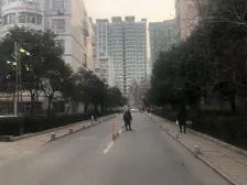 荣祥花园 3室1厅 南 北