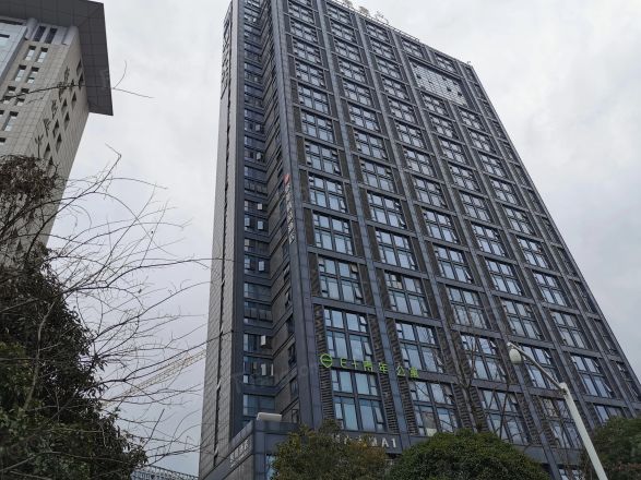 知本大厦实景图