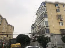 中楼层采光好 南北房2房户型 精装修拎包入住