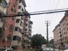 【位置好,南北通两房两卫,精装业主诚心出售!】