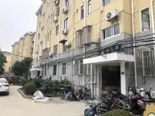 东礁电梯房,南北通透,采光好,中间好楼层